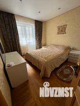 4-к квартира, посуточно, 76м2, 3/10 этаж