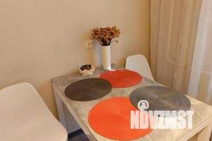 1-к квартира, посуточно, 38м2, 1/9 этаж