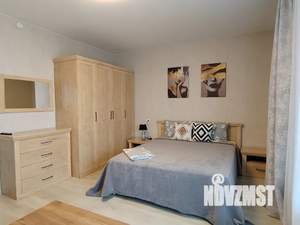 1-к квартира, посуточно, 47м2, 3/3 этаж