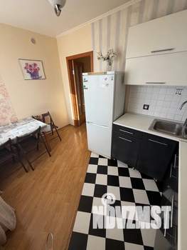 1-к квартира, посуточно, 38м2, 9/10 этаж