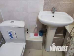 2-к квартира, посуточно, 40м2, 9/10 этаж