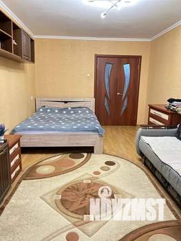 1-к квартира, посуточно, 41м2, 4/15 этаж