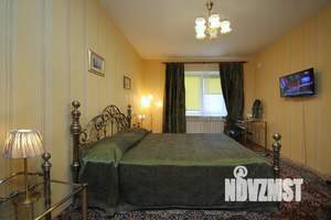 1-к квартира, посуточно, 40м2, 2/9 этаж