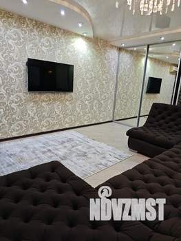 Студия квартира, посуточно, 42м2, 5/5 этаж