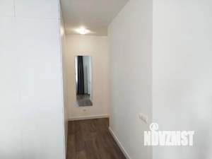 Студия квартира, посуточно, 42м2, 1/4 этаж