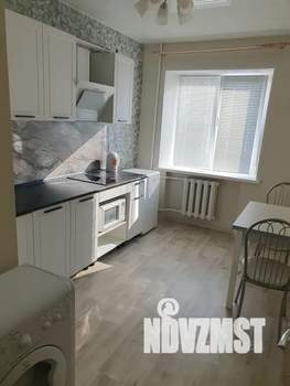 1-к квартира, посуточно, 33м2, 1/2 этаж