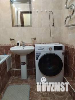 1-к квартира, посуточно, 39м2, 1/10 этаж