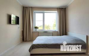 1-к квартира, посуточно, 43м2, 3/9 этаж