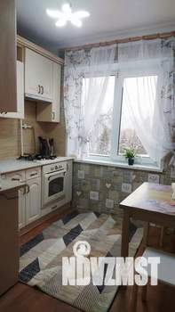2-к квартира, посуточно, 42м2, 4/9 этаж