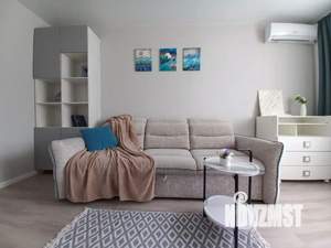 2-к квартира, посуточно, 52м2, 1/1 этаж