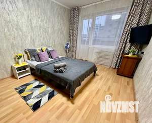 1-к квартира, посуточно, 44м2, 4/10 этаж