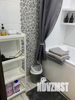 1-к квартира, посуточно, 34м2, 4/9 этаж