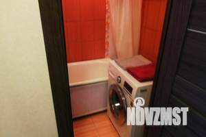 1-к квартира, посуточно, 38м2, 1/9 этаж