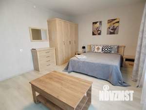 1-к квартира, посуточно, 47м2, 3/3 этаж