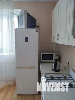 1-к квартира, посуточно, 48м2, 6/9 этаж