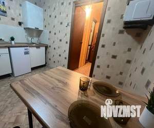 1-к квартира, посуточно, 40м2, 7/10 этаж