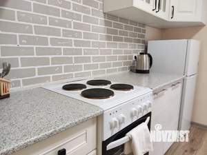 Студия квартира, посуточно, 30м2, 3/11 этаж