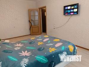 1-к квартира, посуточно, 37м2, 4/10 этаж