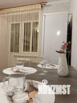 1-к квартира, посуточно, 50м2, 2/9 этаж