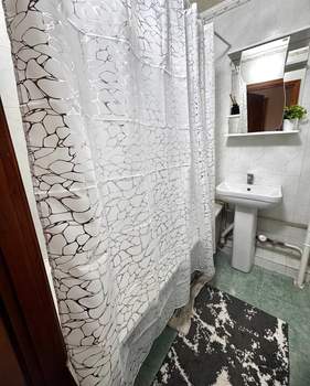 1-к квартира, на длительный срок, 44м2, 1/10 этаж