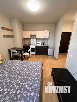 Студия квартира, посуточно, 30м2, 3/10 этаж