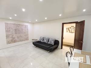 1-к квартира, посуточно, 50м2, 3/5 этаж