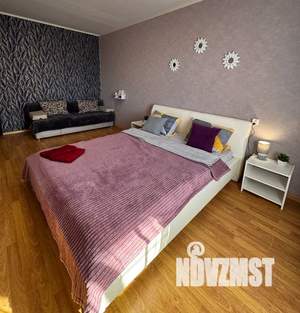 1-к квартира, посуточно, 39м2, 3/9 этаж