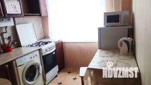 1-к квартира, посуточно, 33м2, 2/5 этаж