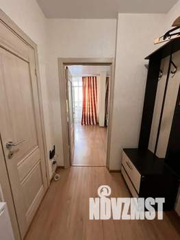 Студия квартира, посуточно, 30м2, 4/10 этаж