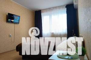 1-к квартира, посуточно, 43м2, 8/10 этаж