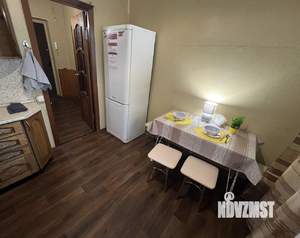 1-к квартира, посуточно, 39м2, 1/1 этаж