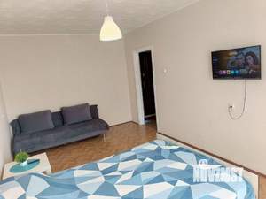 1-к квартира, посуточно, 43м2, 2/10 этаж