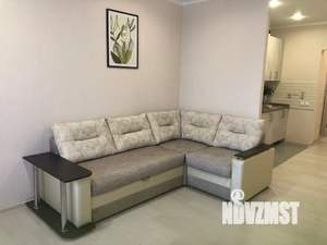 Студия квартира, посуточно, 37м2, 4/15 этаж