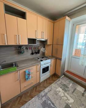 1-к квартира, на длительный срок, 37м2, 4/10 этаж