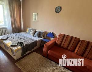 1-к квартира, посуточно, 45м2, 1/1 этаж