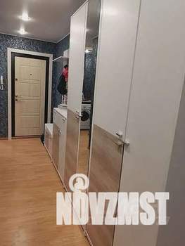 3-к квартира, на длительный срок, 60м2, 1/9 этаж