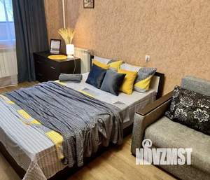 1-к квартира, посуточно, 44м2, 1/1 этаж