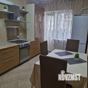 2-к квартира, на длительный срок, 80м2, 4/4 этаж