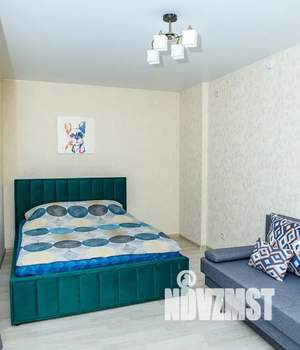 1-к квартира, посуточно, 40м2, 4/10 этаж