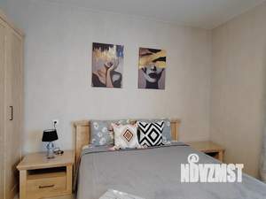 1-к квартира, посуточно, 47м2, 3/3 этаж