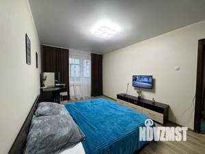 1-к квартира, посуточно, 35м2, 2/9 этаж