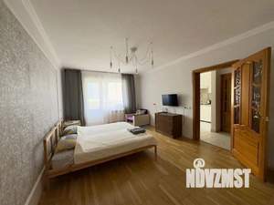 1-к квартира, посуточно, 44м2, 1/1 этаж