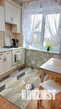 2-к квартира, посуточно, 42м2, 4/9 этаж