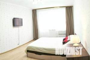 1-к квартира, посуточно, 33м2, 3/10 этаж