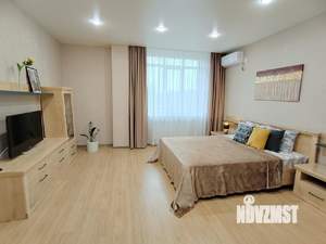 1-к квартира, посуточно, 49м2, 1/1 этаж