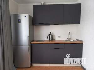 Студия квартира, посуточно, 27м2, 1/5 этаж