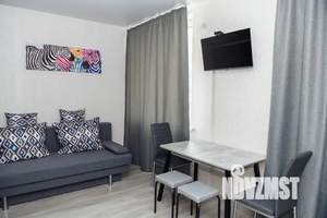 Студия квартира, посуточно, 31м2, 5/10 этаж