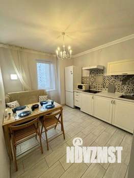 1-к квартира, посуточно, 44м2, 1/1 этаж