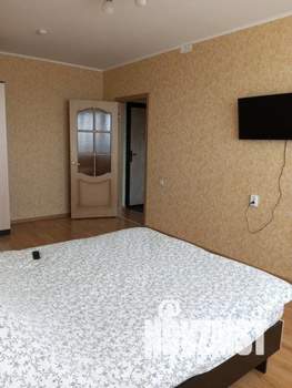 1-к квартира, посуточно, 43м2, 1/1 этаж