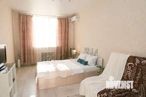 1-к квартира, посуточно, 37м2, 1/1 этаж